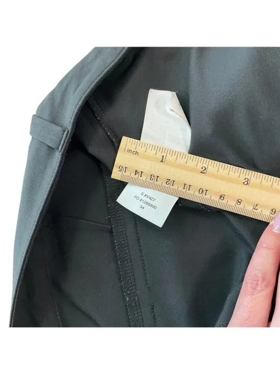 Vuori Cascade Tech Chino Pants Mens 34x30 Black Straight Leg Stretch Golf - Picture 8 of 12